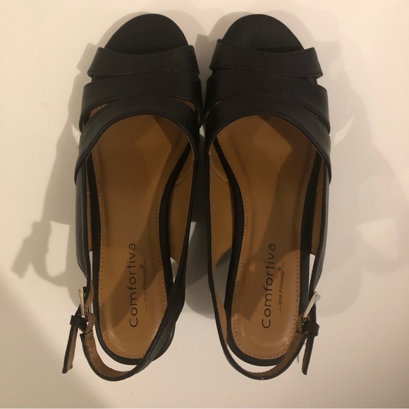 Comfortiva Black Wedge Strap Sandal NWOT - Picture 2 of 14